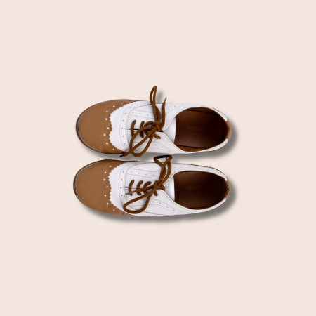 The "Tan-Tastic" Trekker